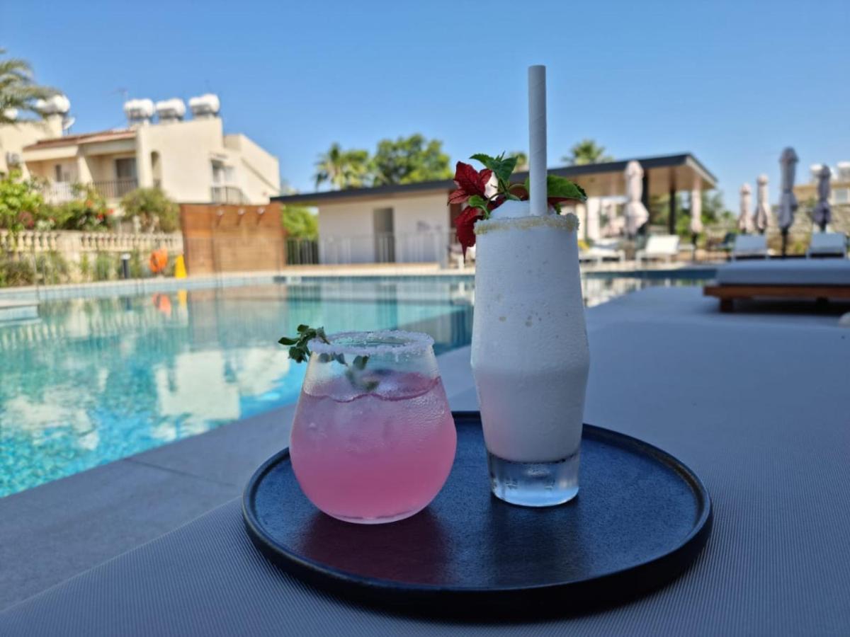 Quality Lodge, BW Premier Collection Larnaca Bagian luar foto